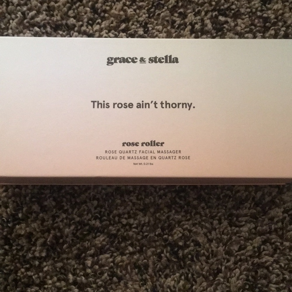Grace & Stella Rose Quartz facial massager